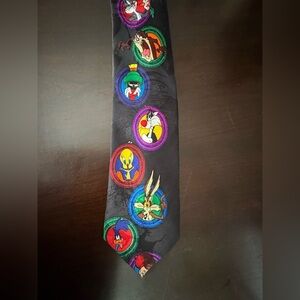 Vintage 1993 Looney Tunes Mania Warner Bros. Multi Character Tie